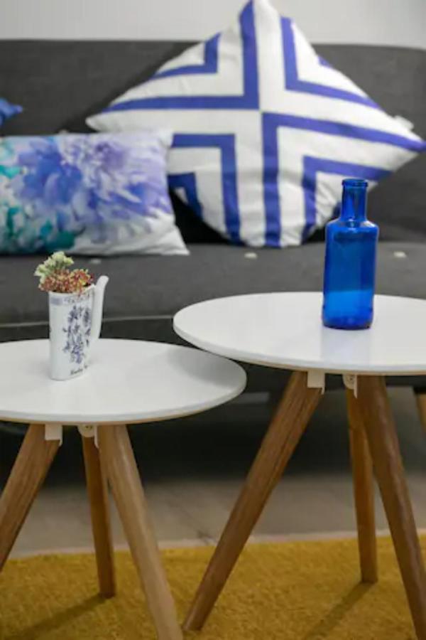 Cosy & Chic Studio Close By Victoria Square Bukarest Exterior foto